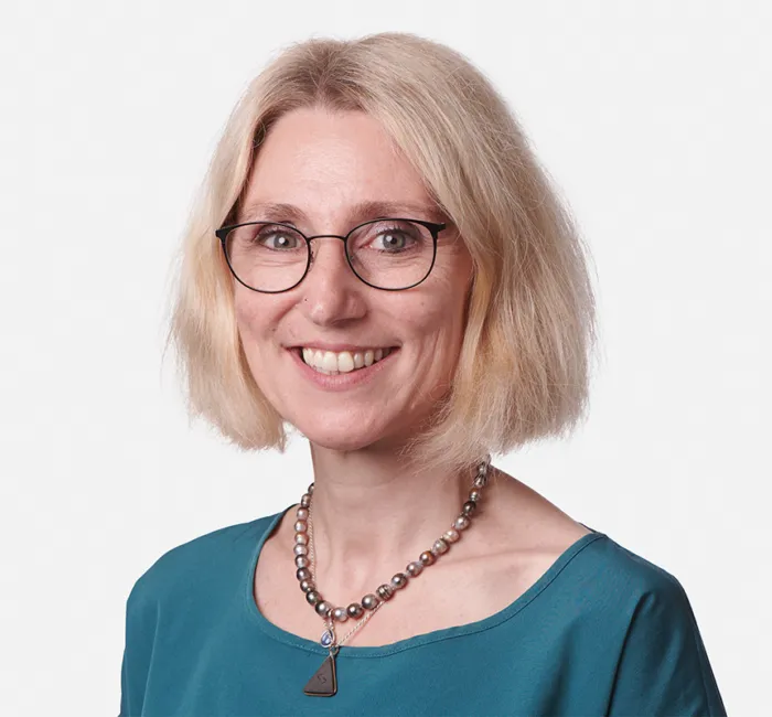 Hofmann Alexandra Bearbeitet